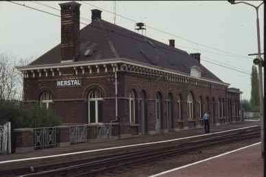 HERSTAL  DIA 78-2357.jpg